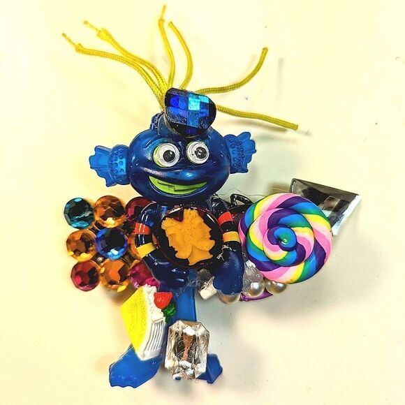 Wendy Gell funny blue man barrette, googly eyes,yellow hair, lollipop,Swarovski